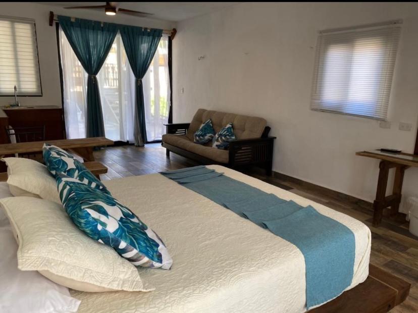 Hotel Ah Muzenkab à El Cuyo Extérieur photo