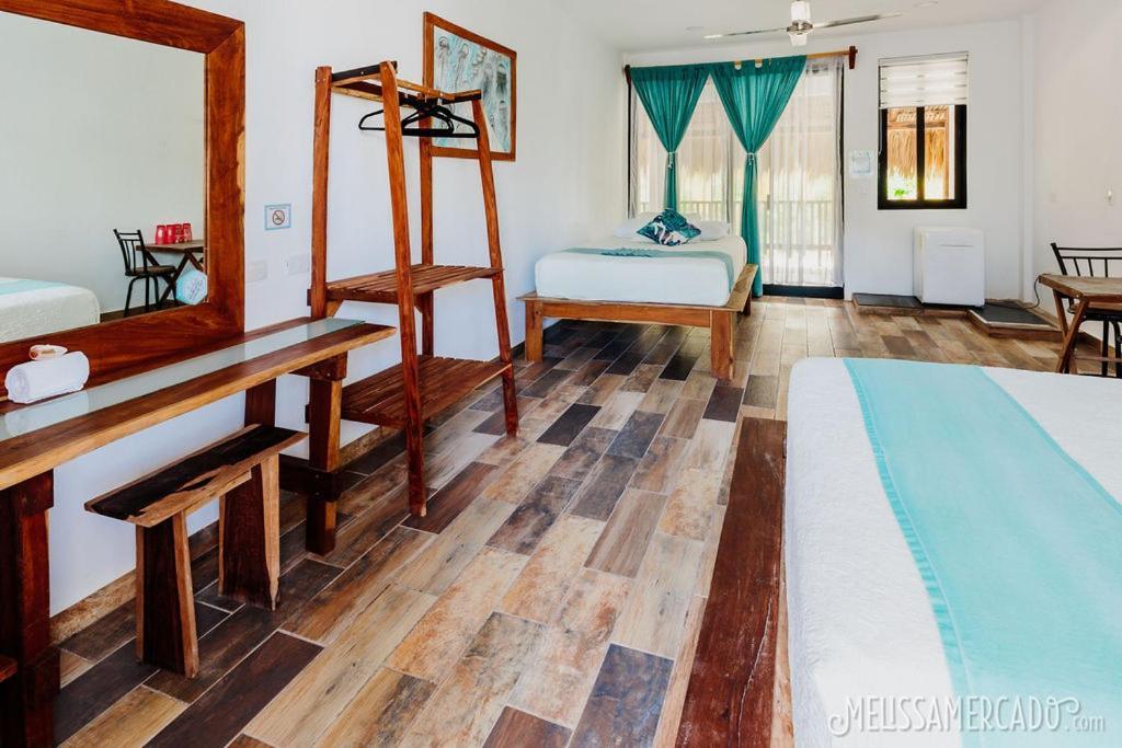 Hotel Ah Muzenkab à El Cuyo Extérieur photo
